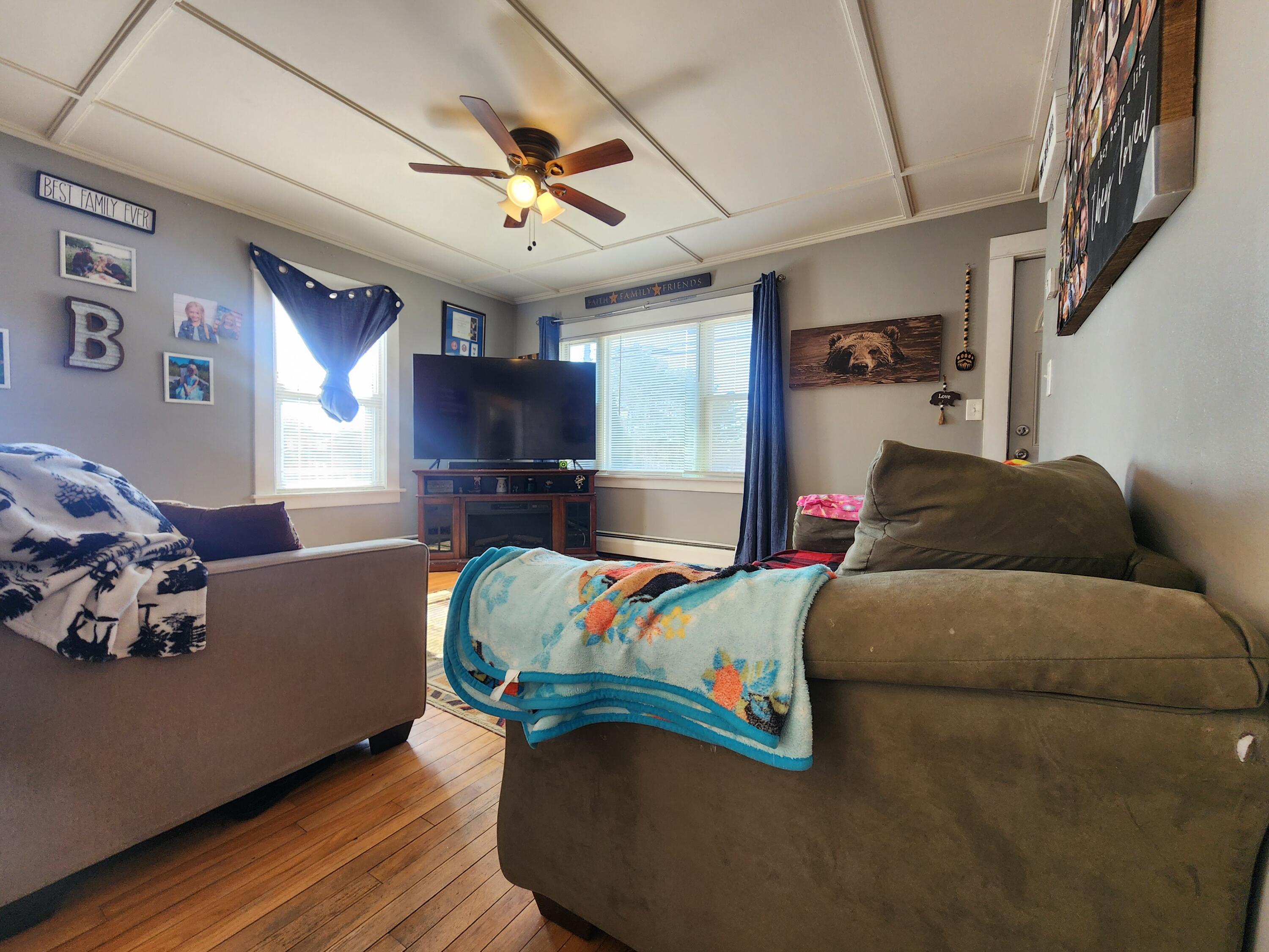 property viewer photo 8