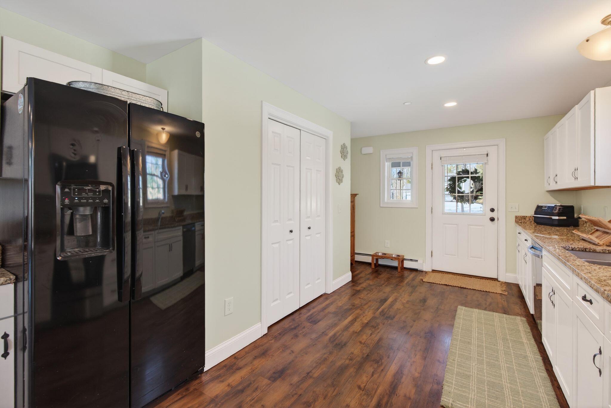 property viewer photo 7