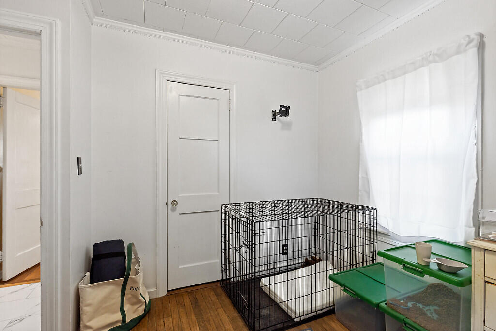 property viewer photo 17