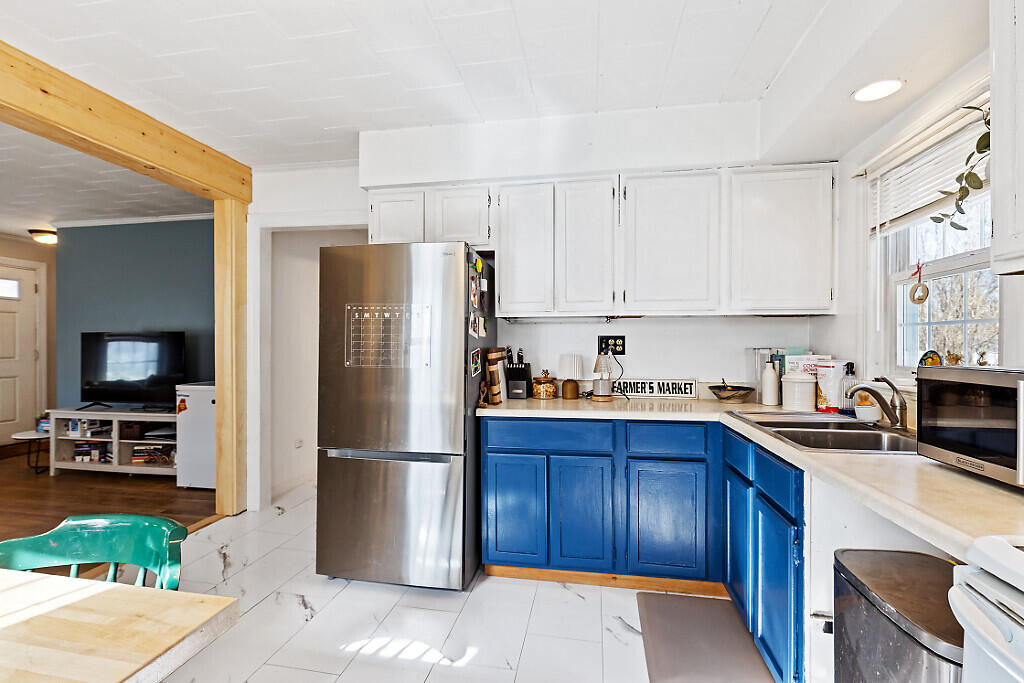property viewer photo 4