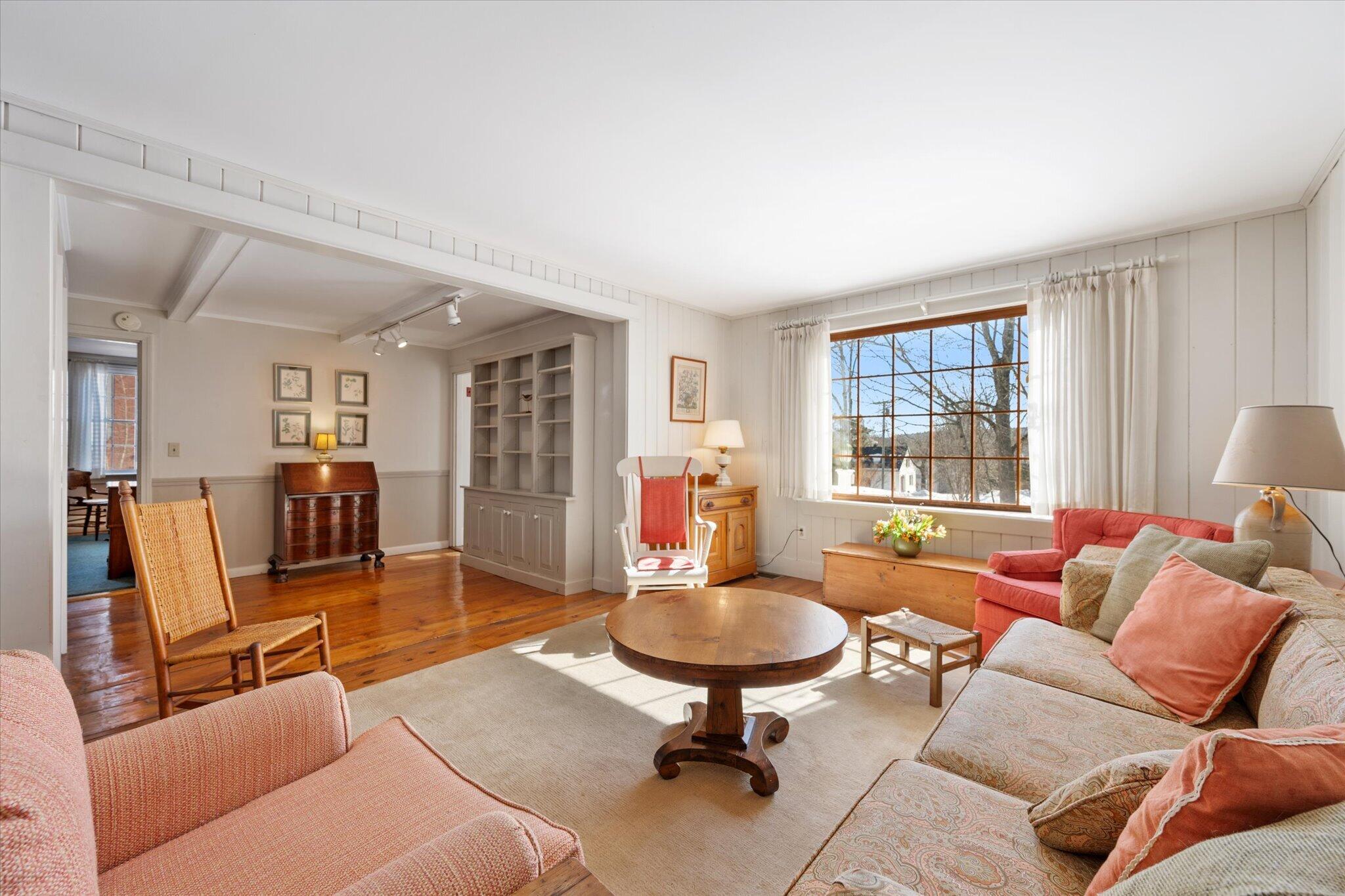 property viewer photo 7