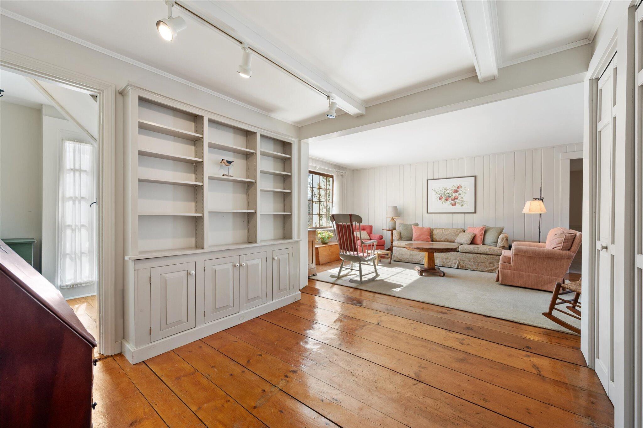 property viewer photo 9