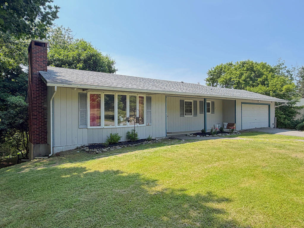 main property photo 74