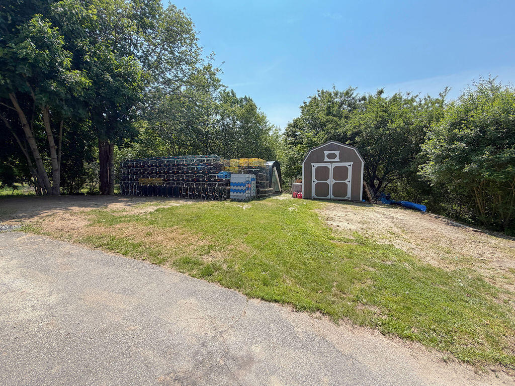 main property photo 79