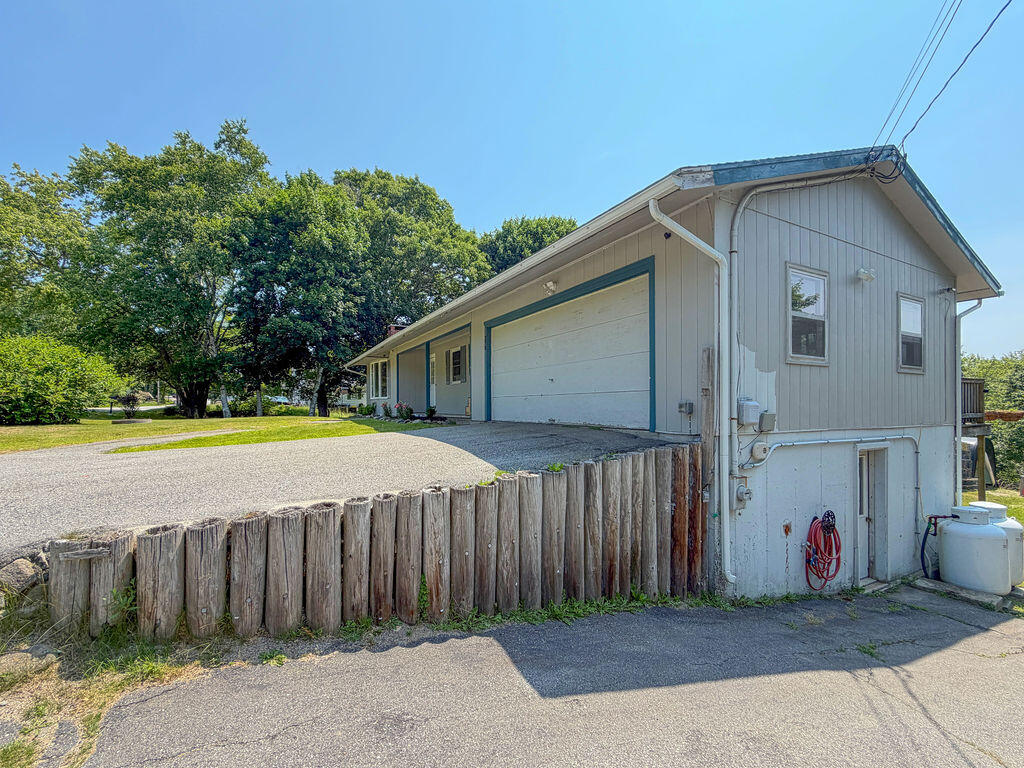 main property photo 80