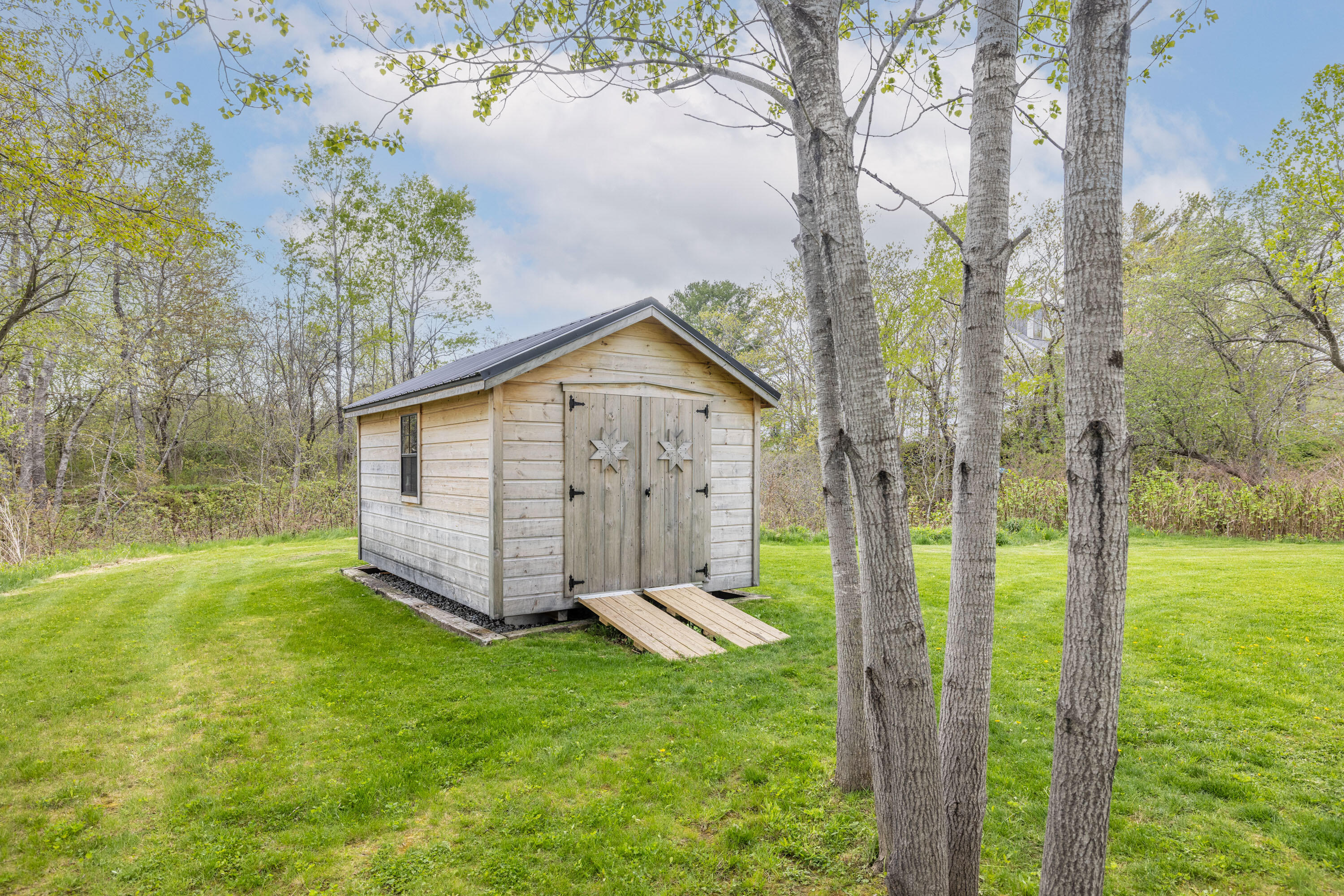 main property photo 58