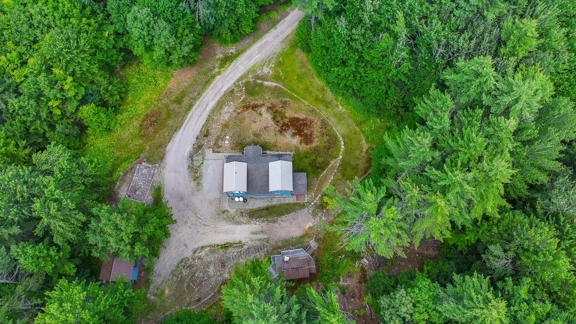 main property photo 47