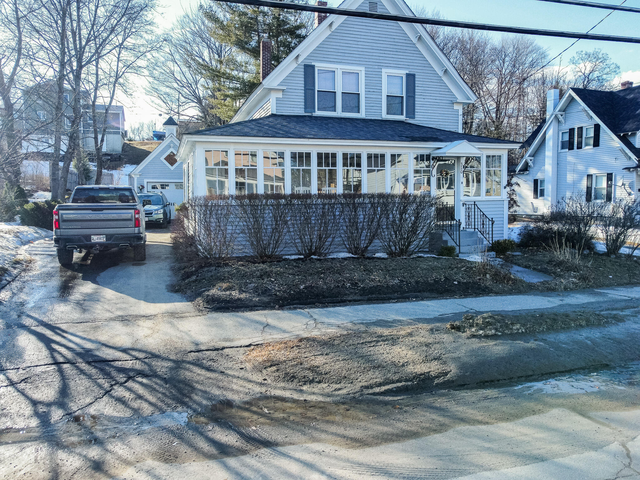 main property photo 8