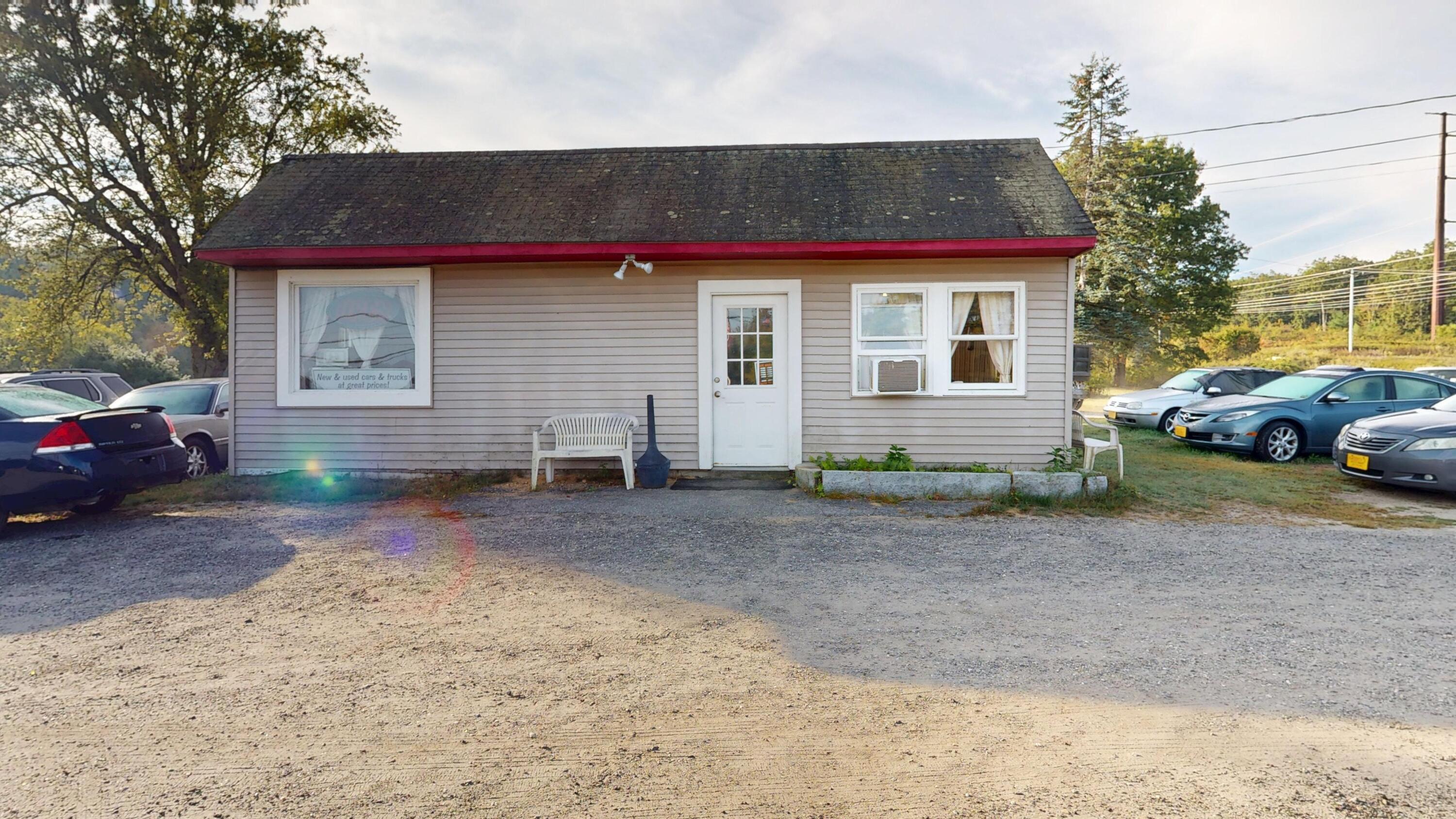 main property photo 17