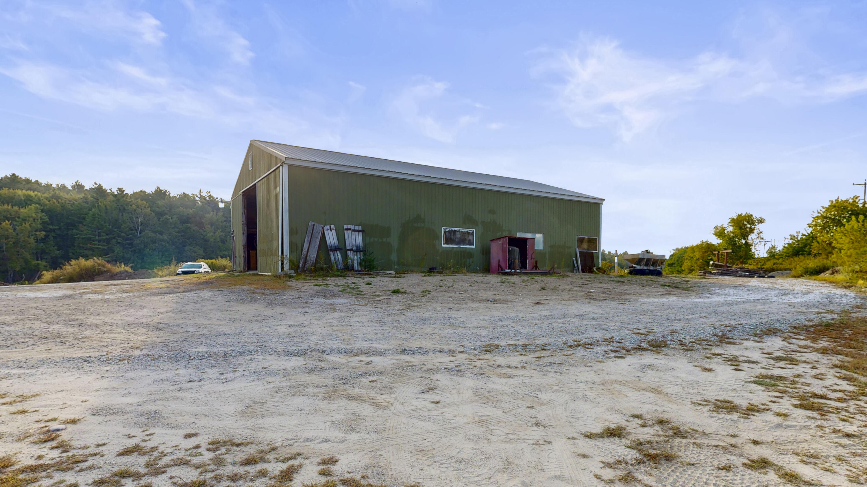 main property photo 5