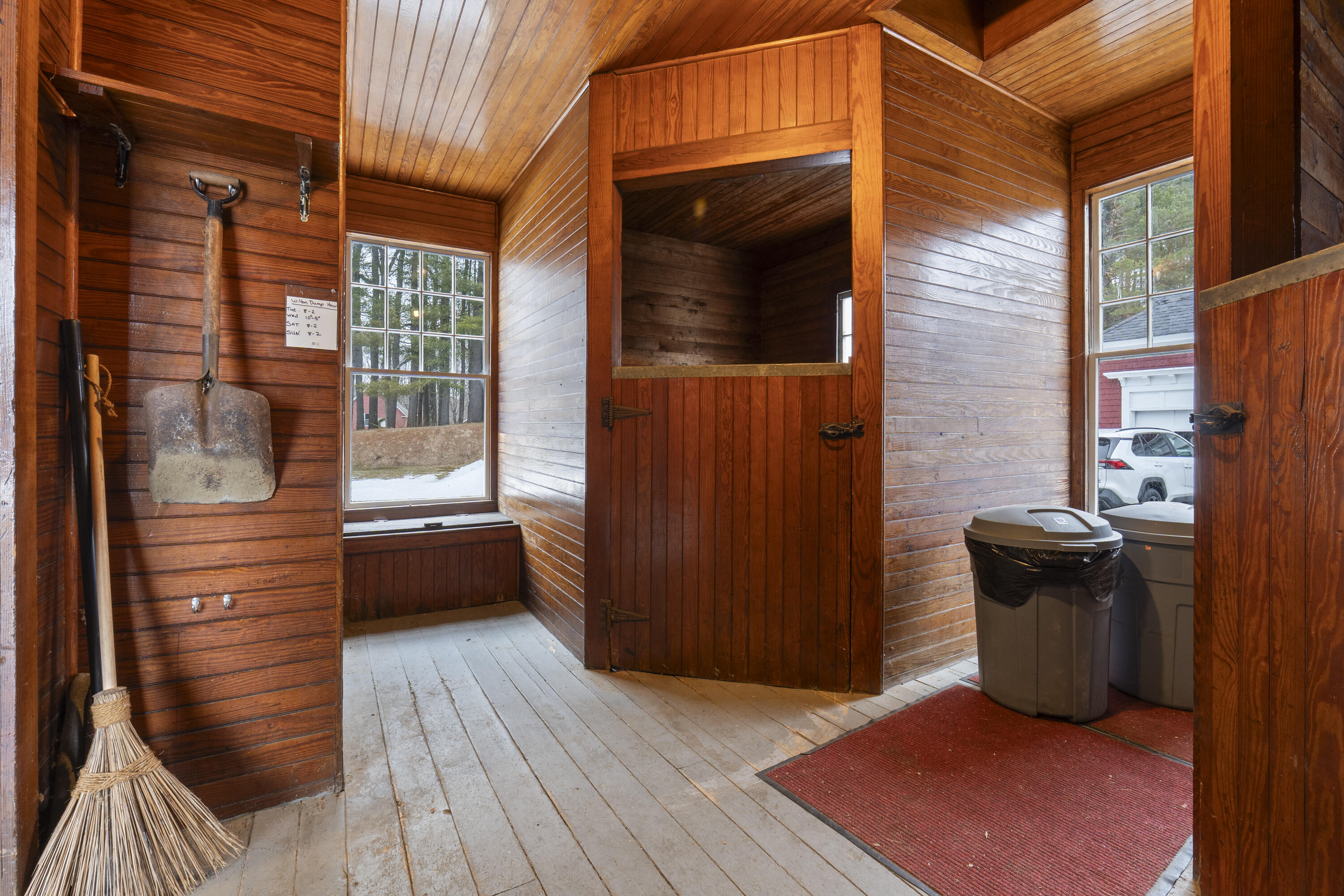 main property photo 77