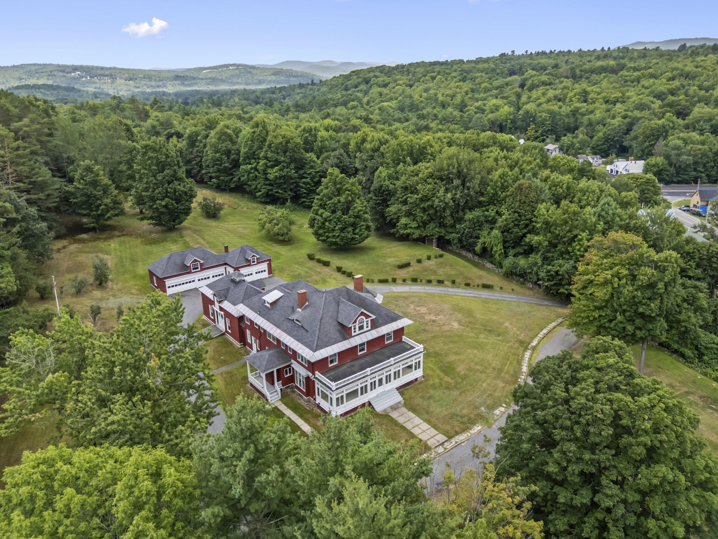 main property photo 96