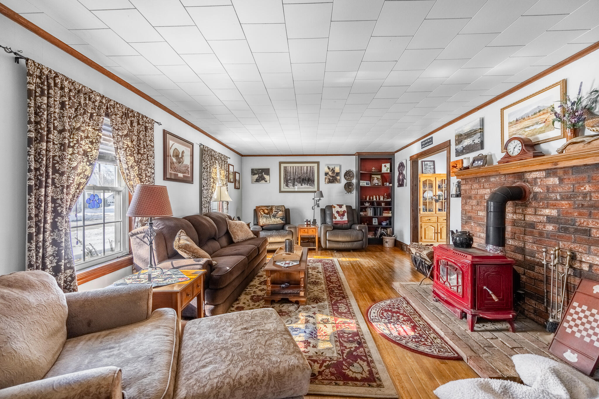 main property photo 13