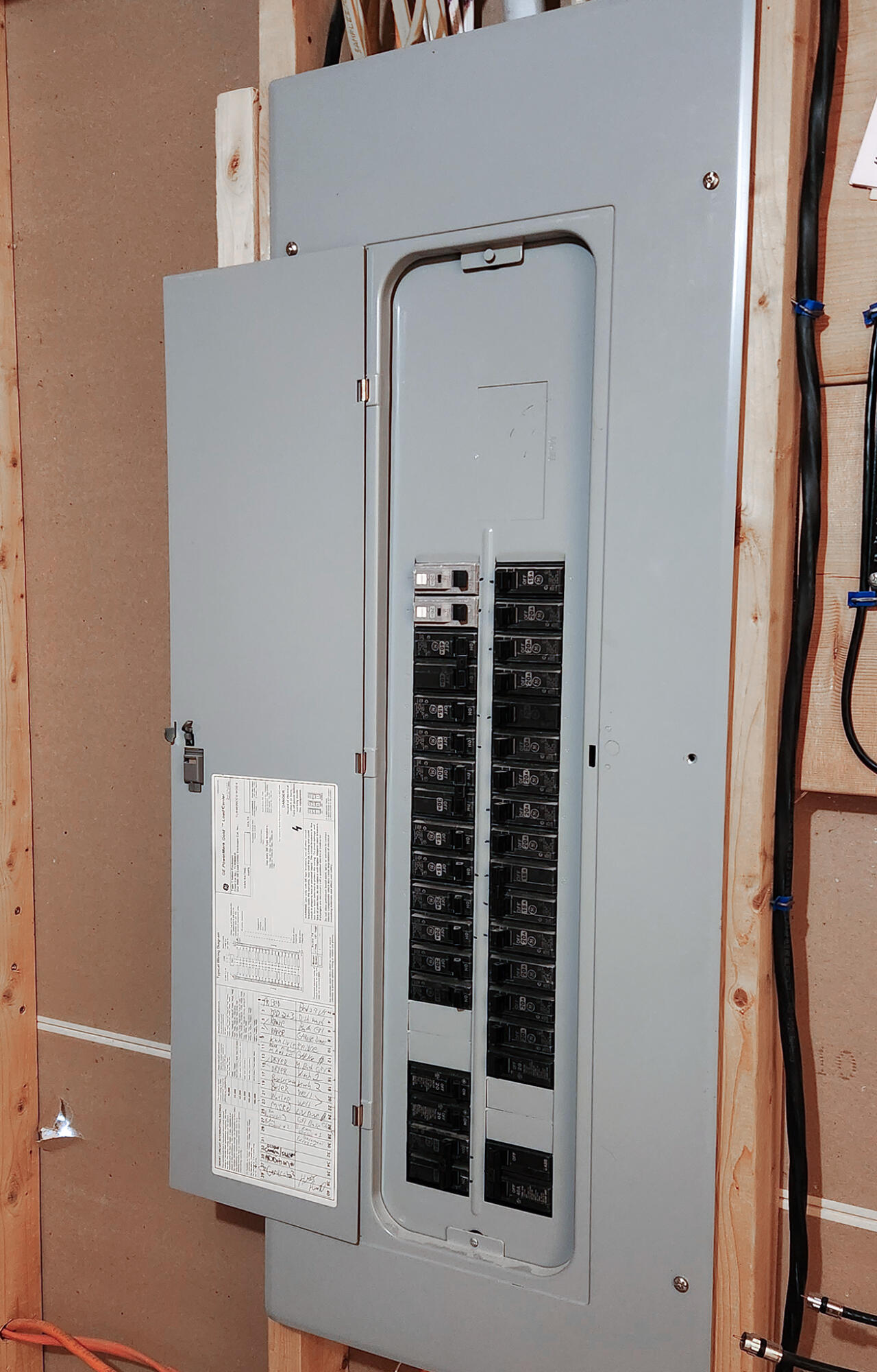 main property photo 74