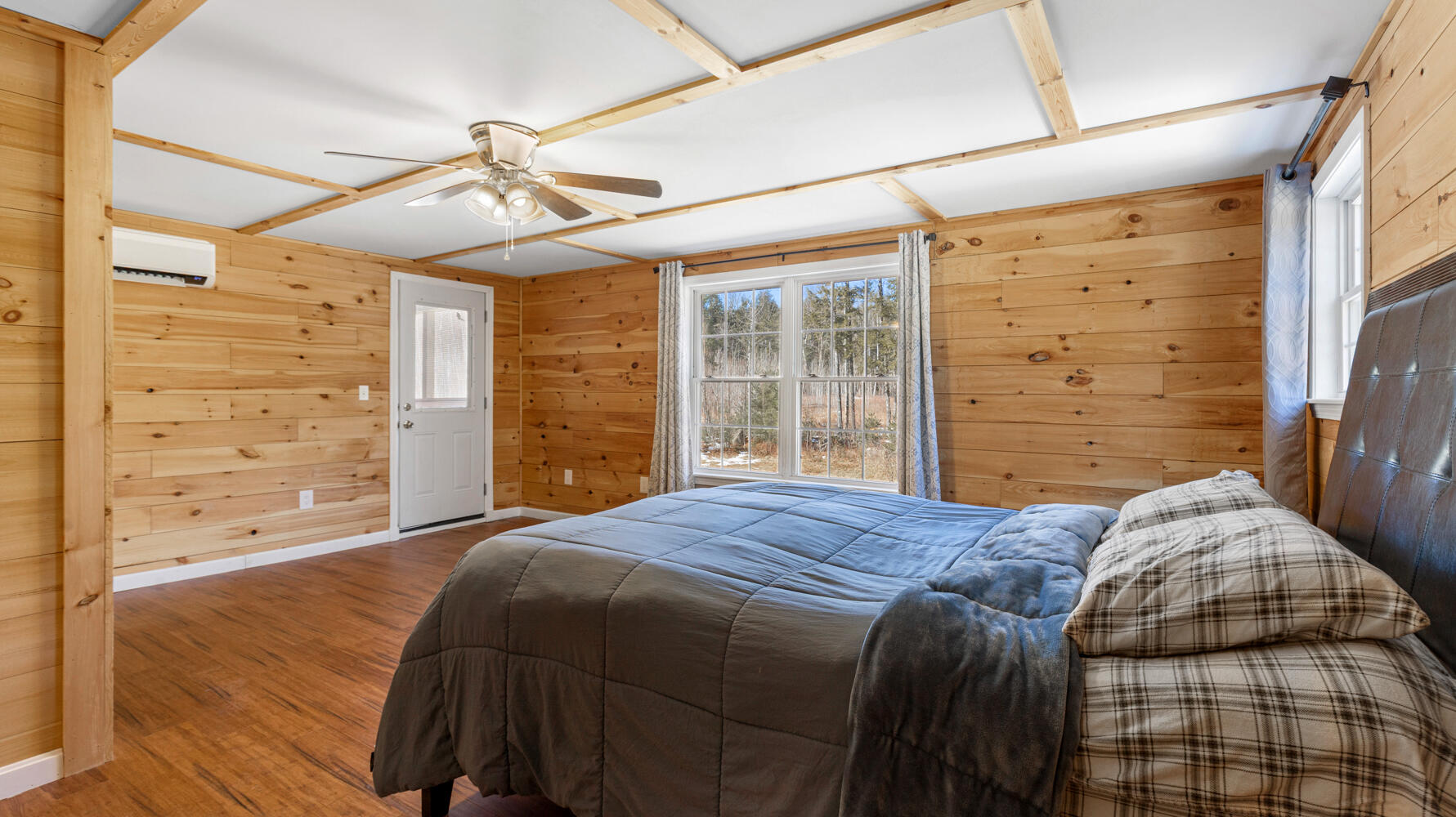 main property photo 75