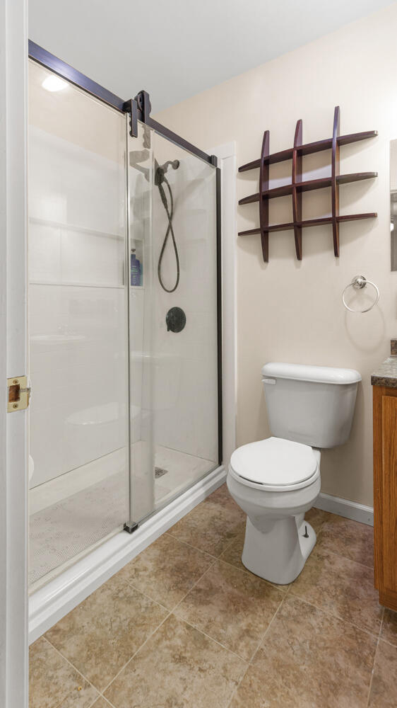 main property photo 77