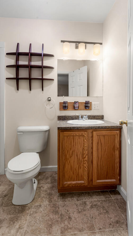 main property photo 78
