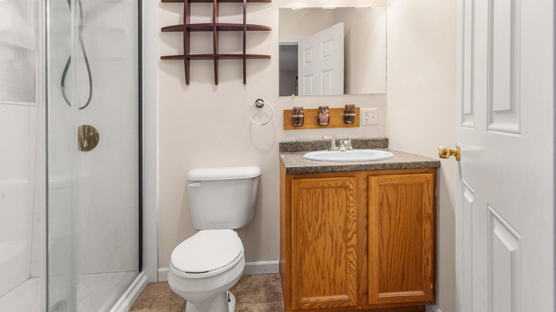 main property photo 79