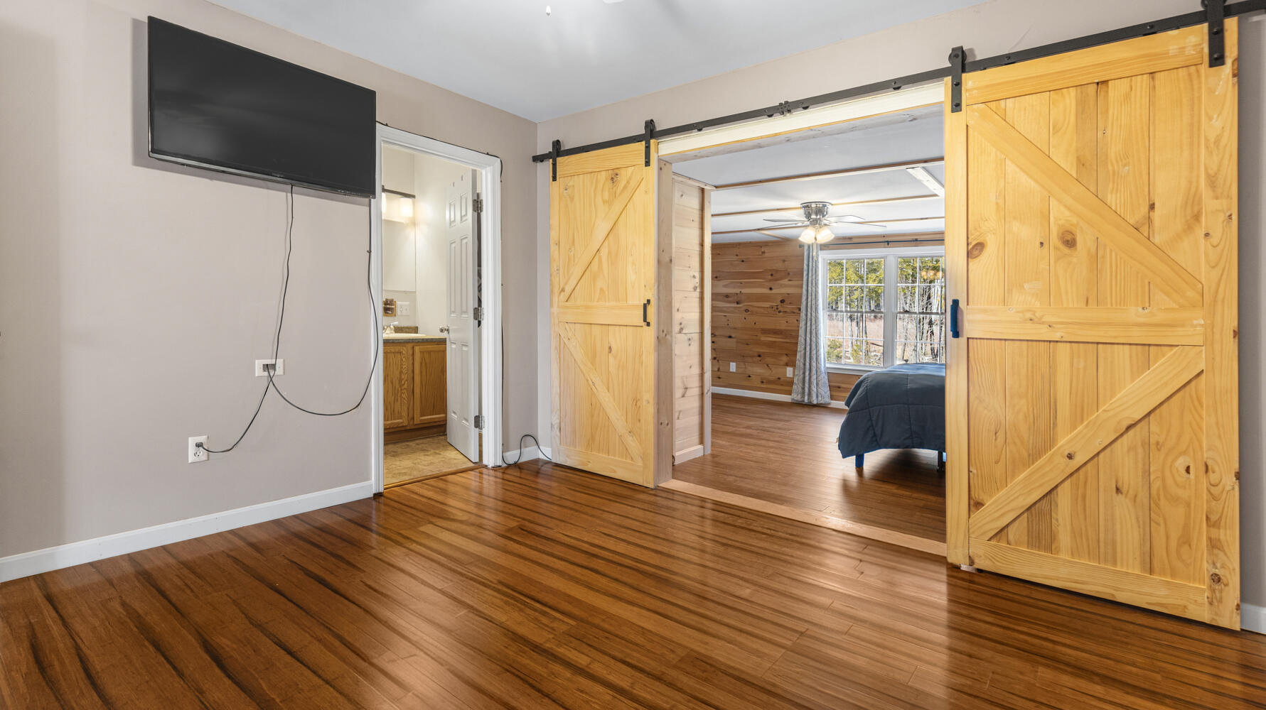 main property photo 81