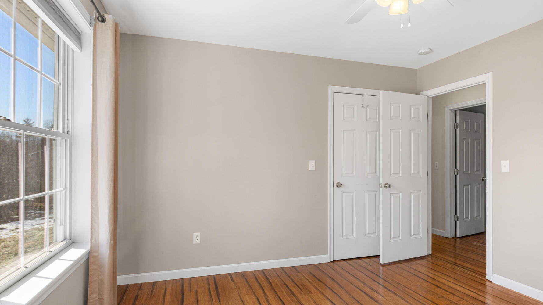 main property photo 84