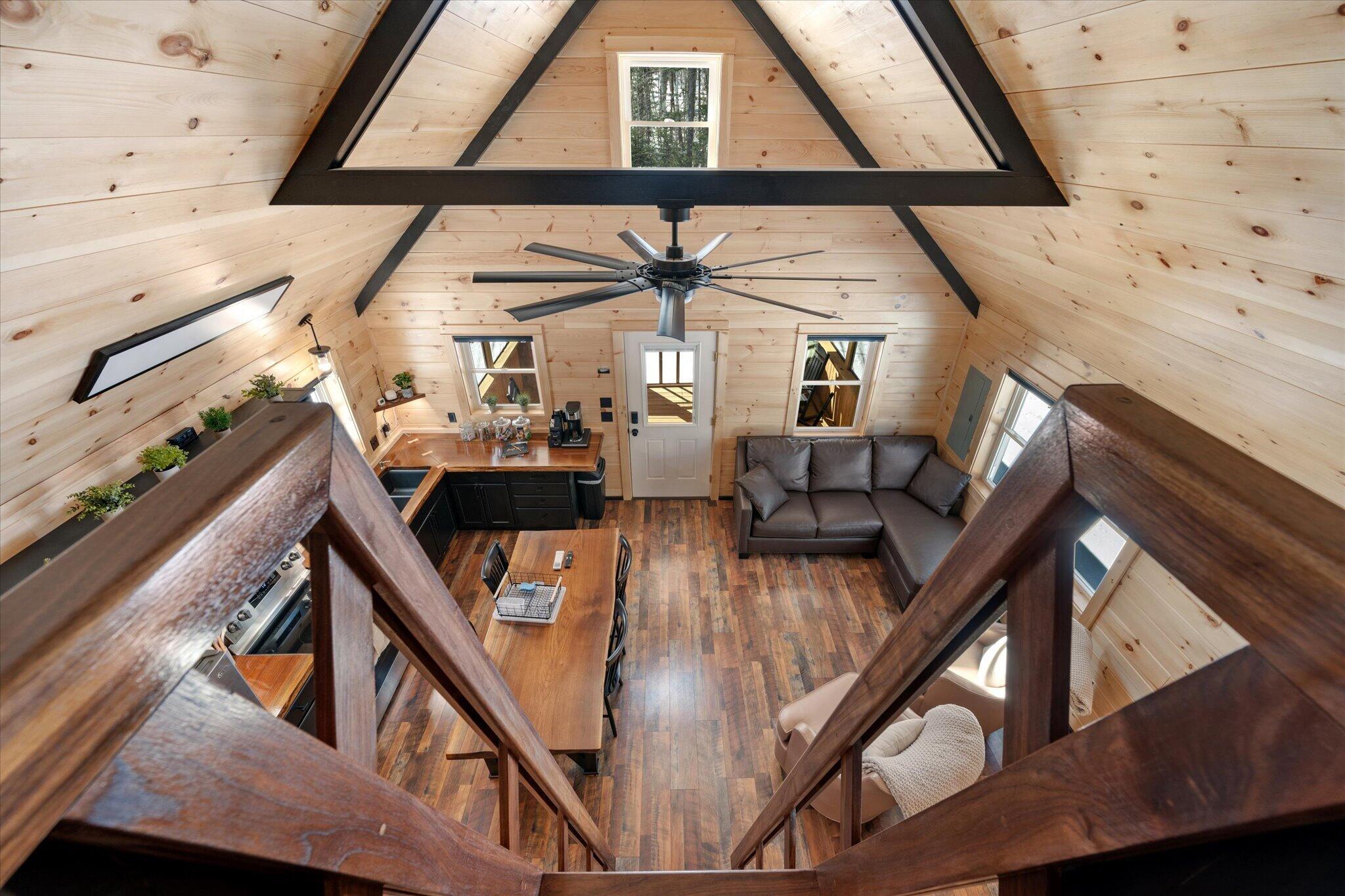 main property photo 45