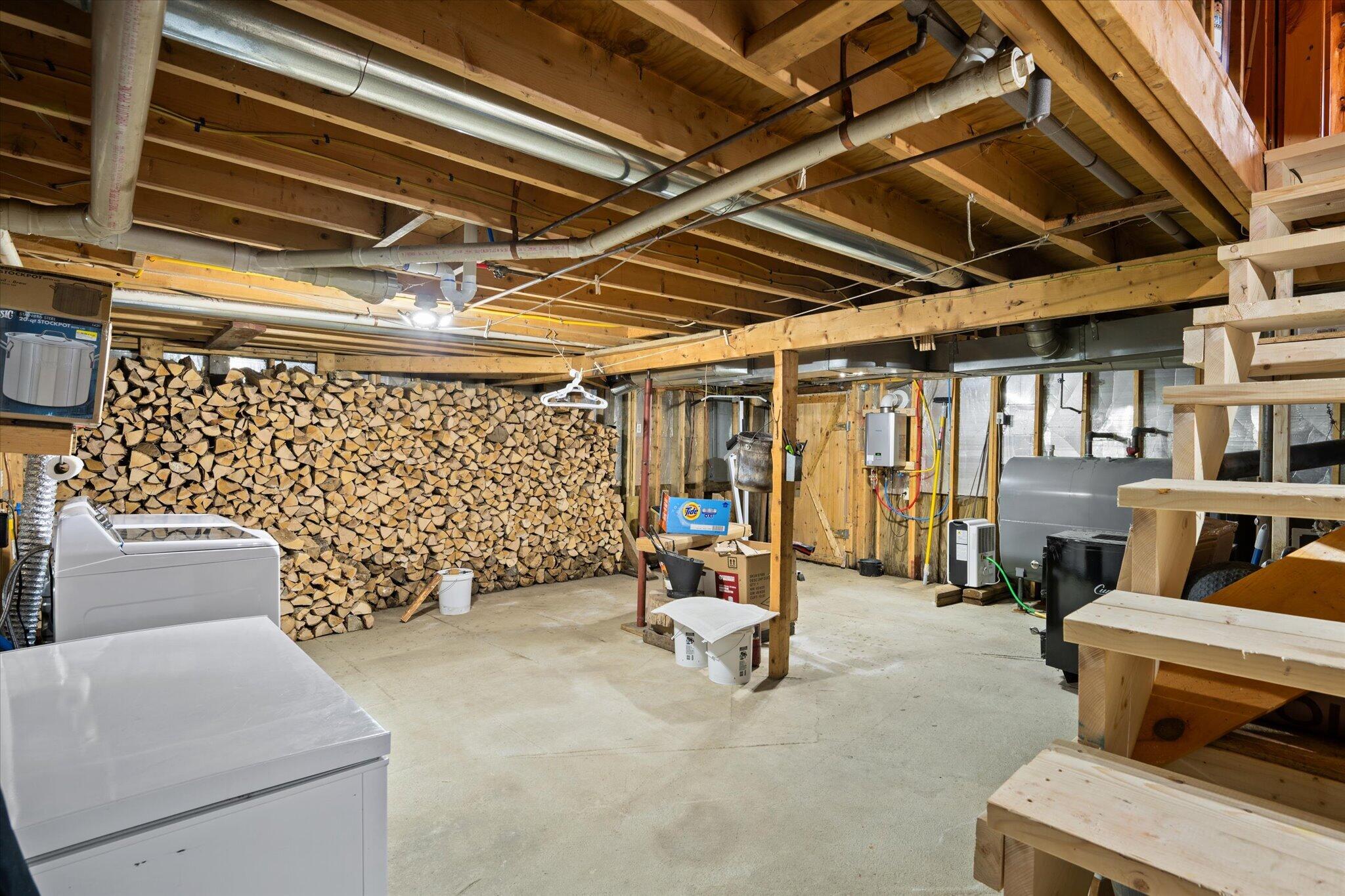 main property photo 76