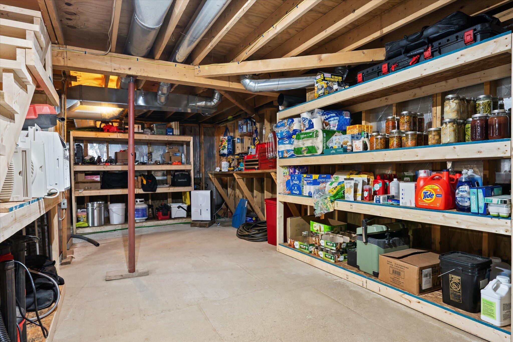 main property photo 79