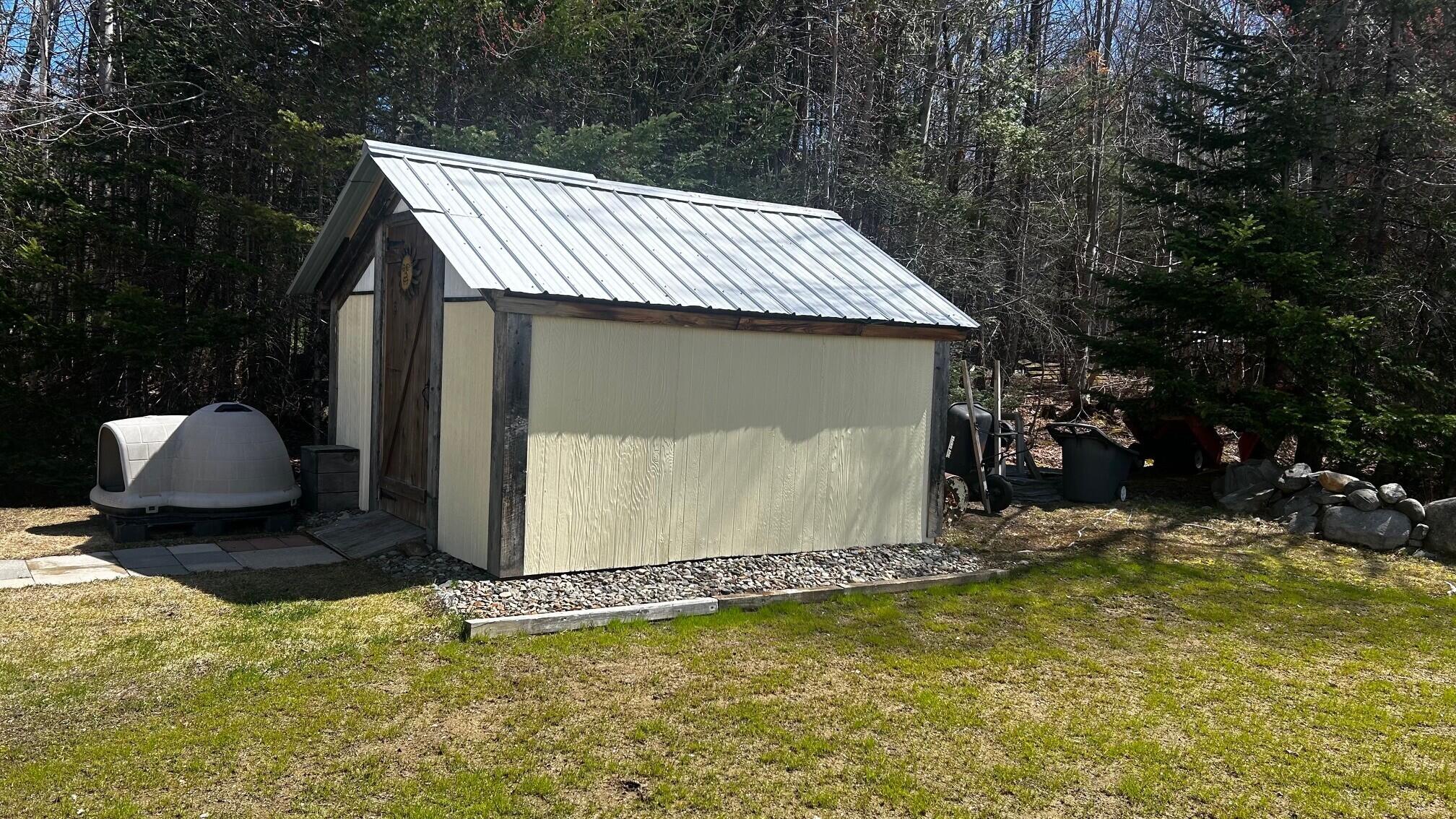 main property photo 27