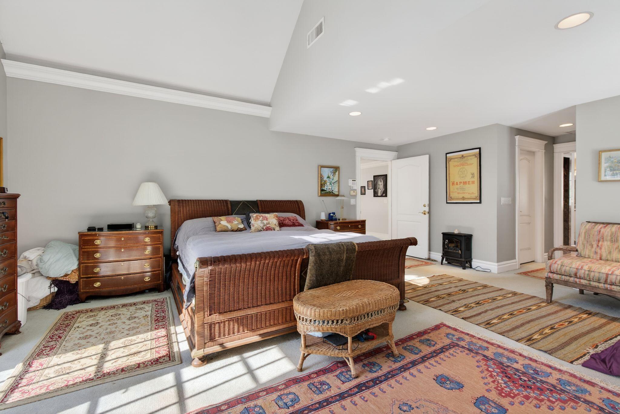 main property photo 63