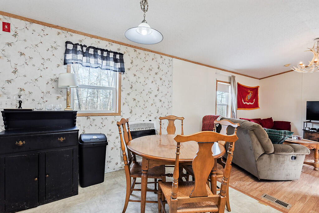 property viewer photo 6