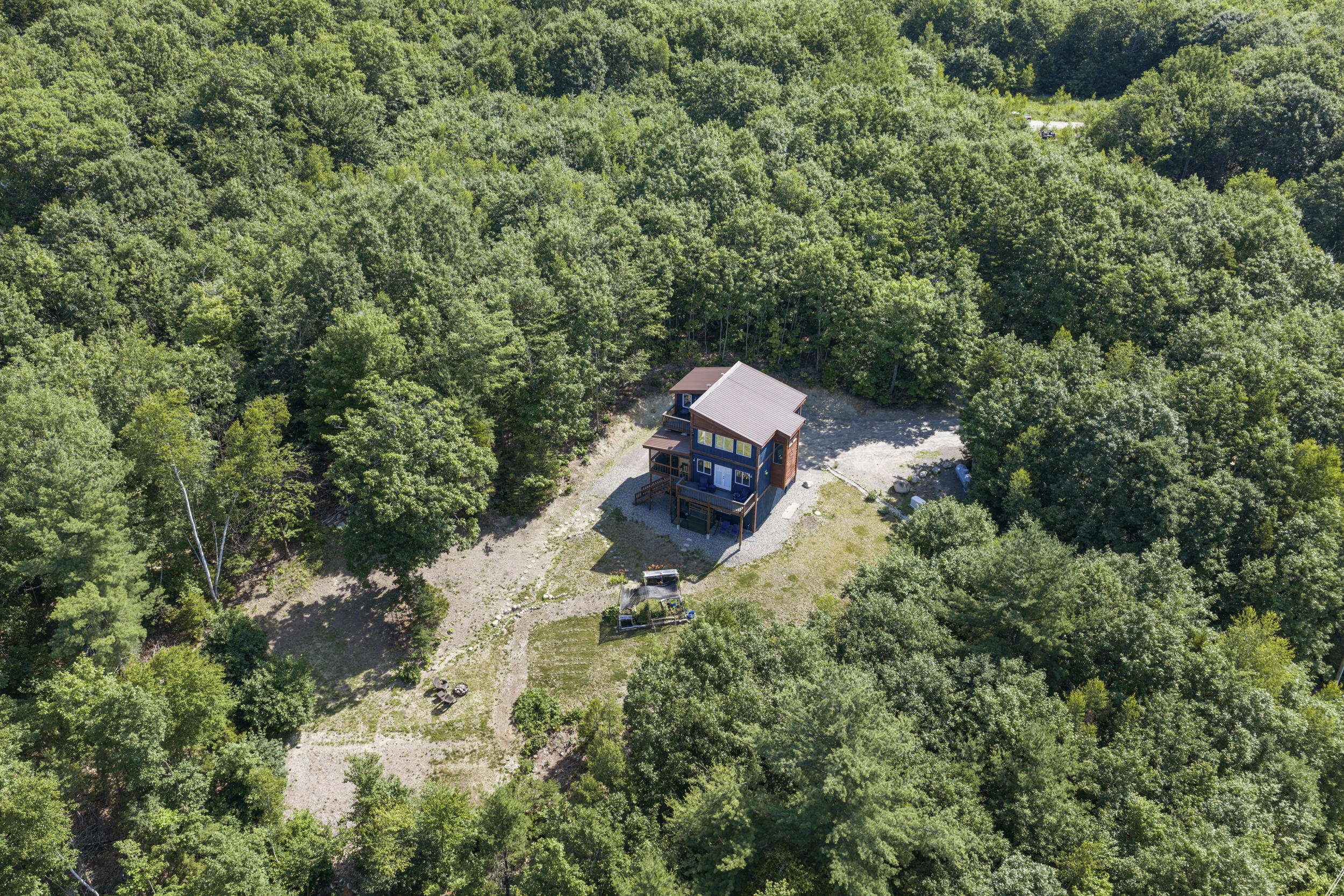 main property photo 88