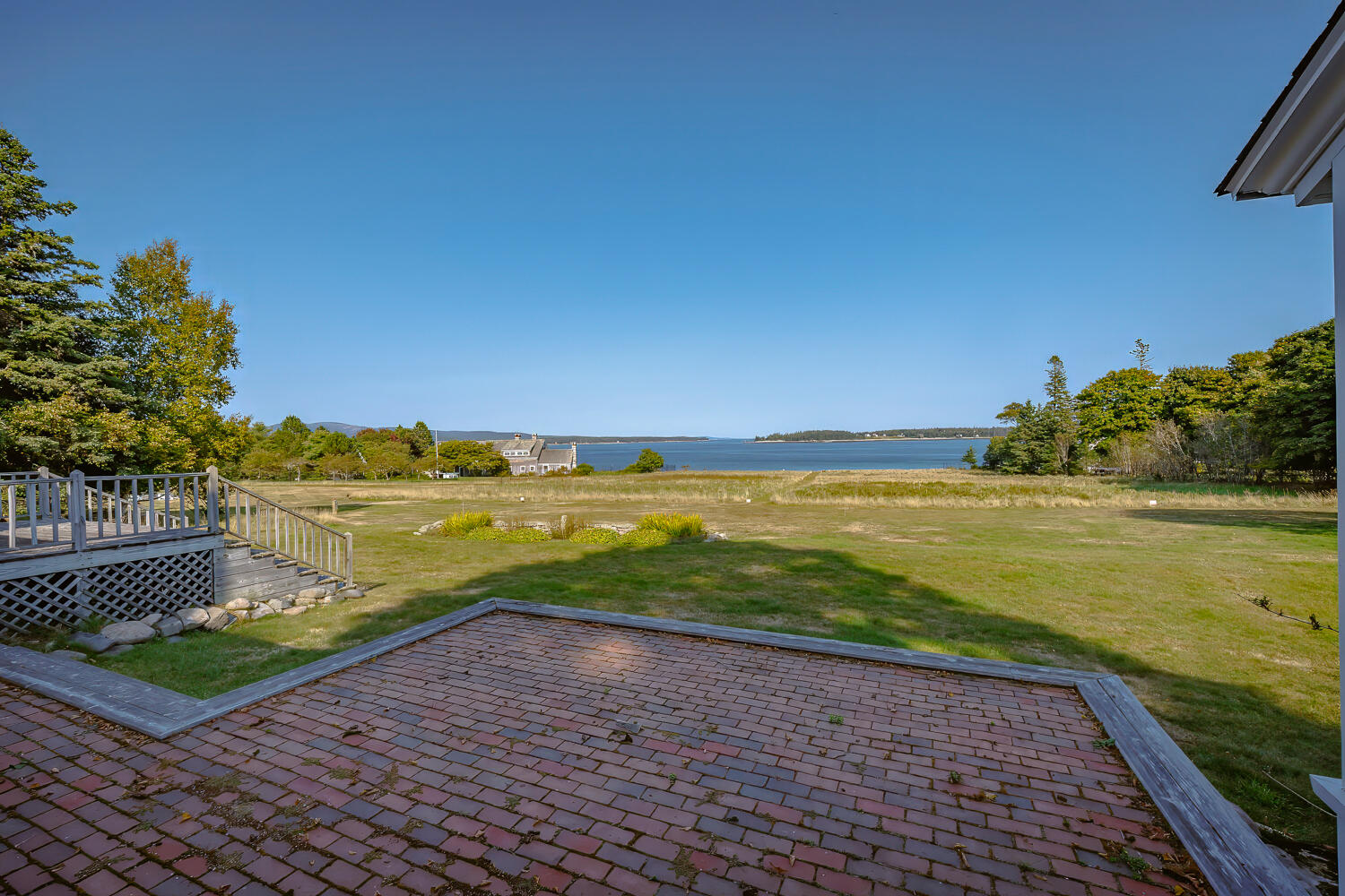 main property photo 38