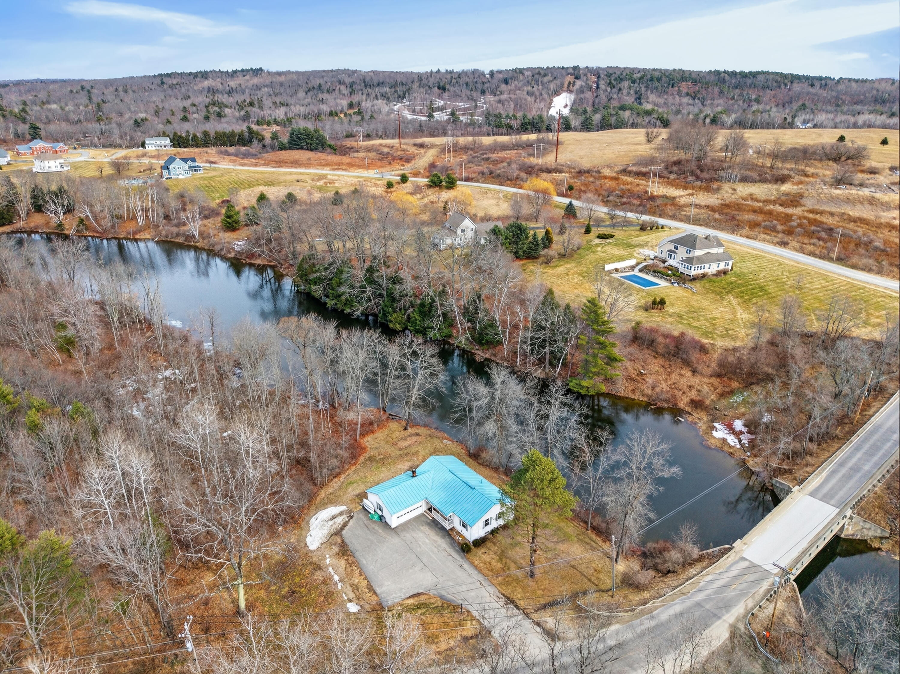 main property photo 21