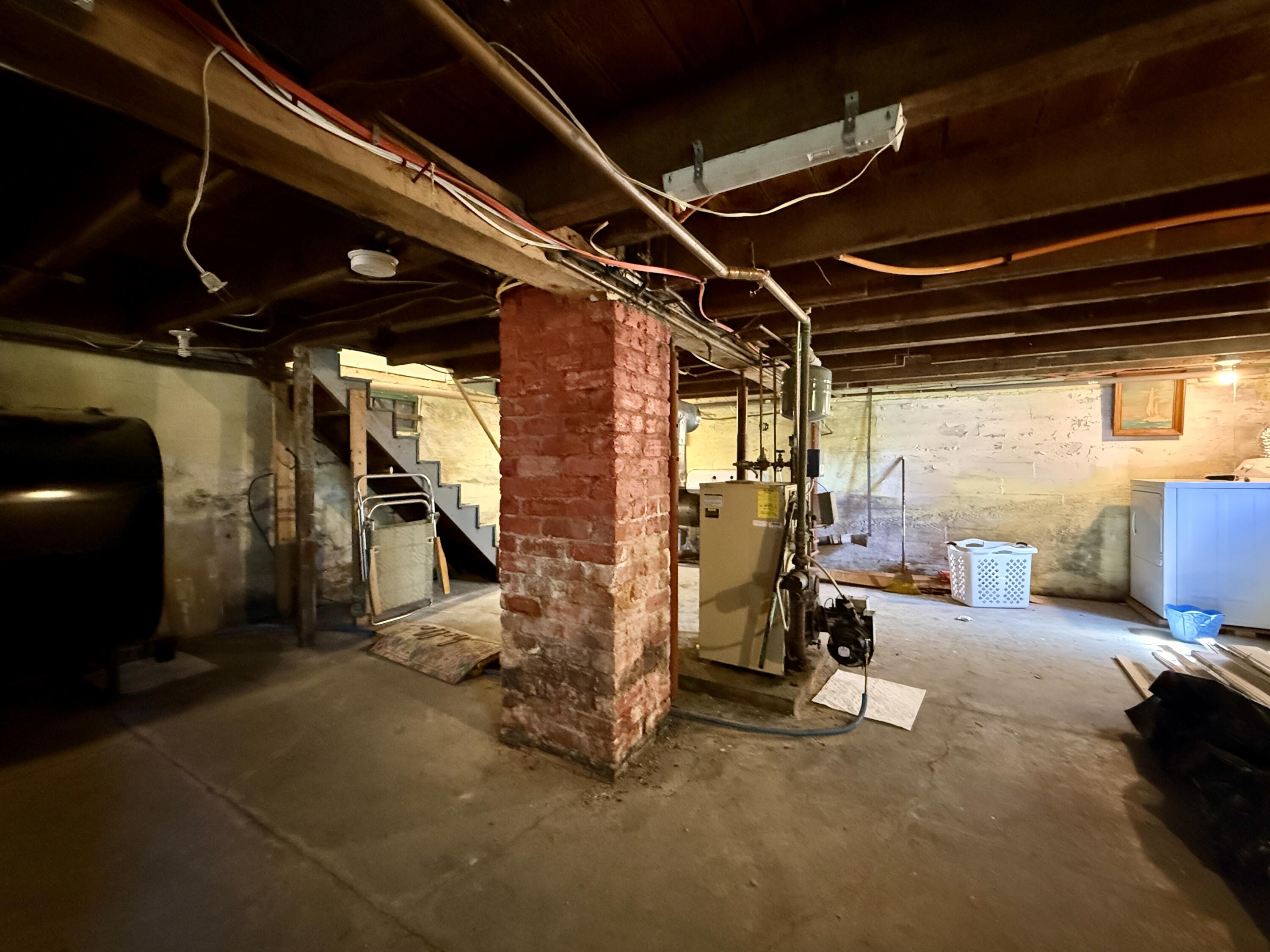 main property photo 93