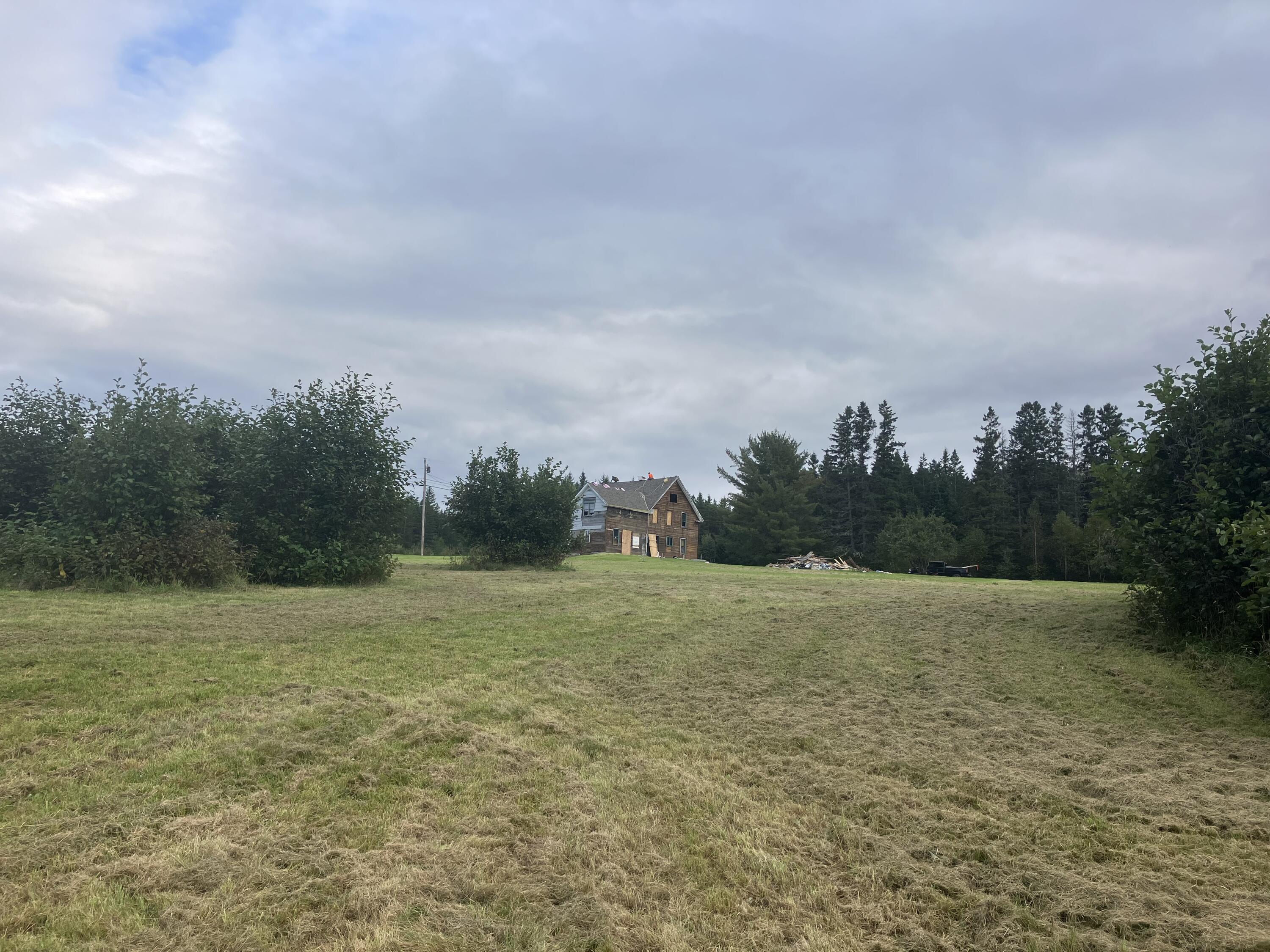 main property photo 20