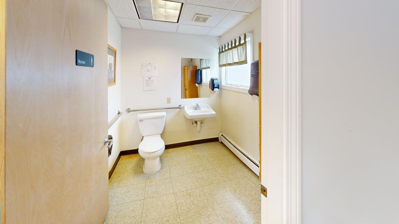 main property photo 18