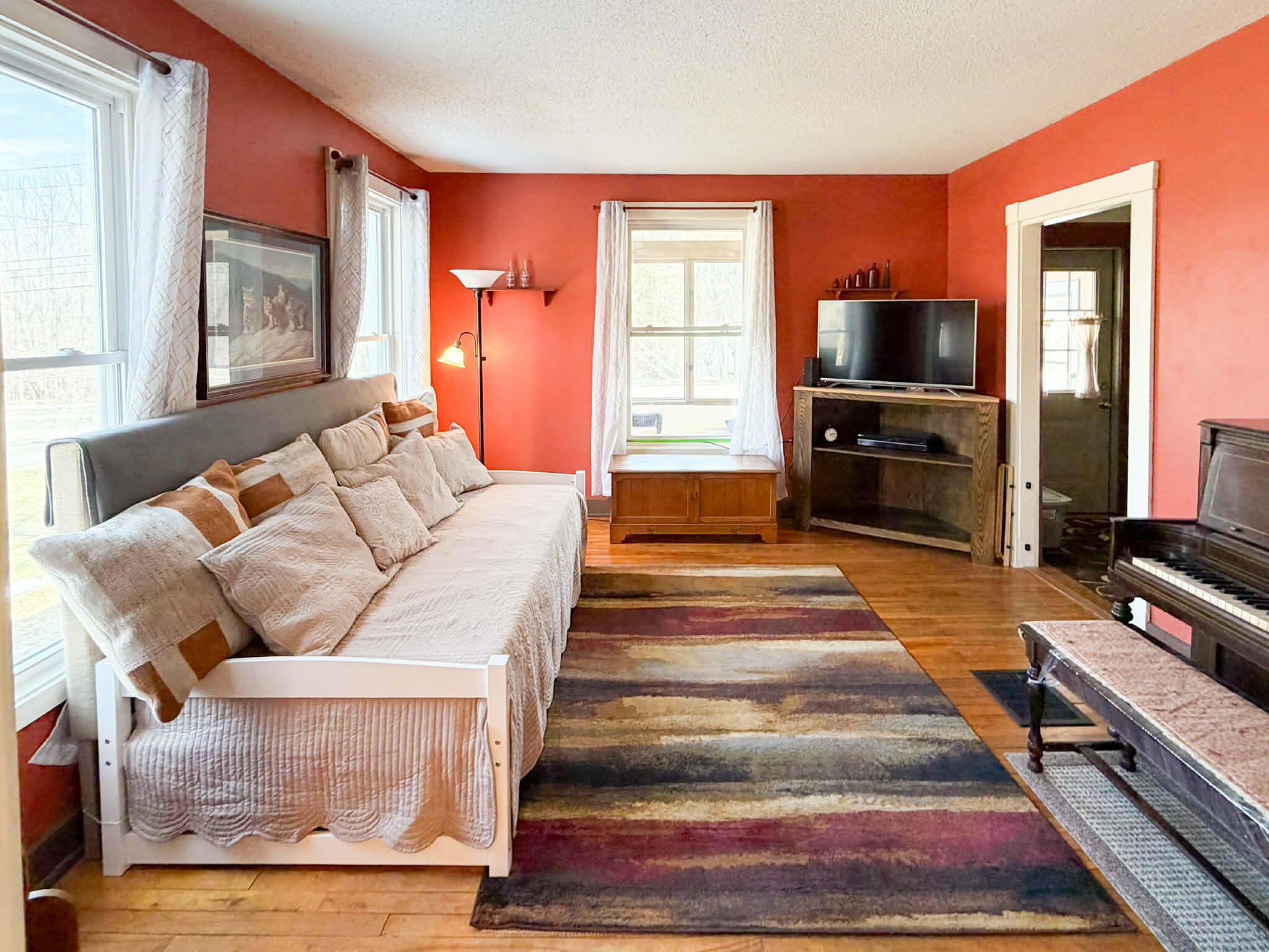 main property photo 16