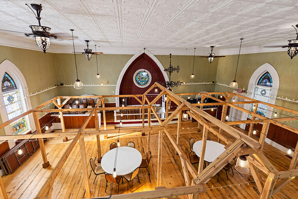 main property photo 11