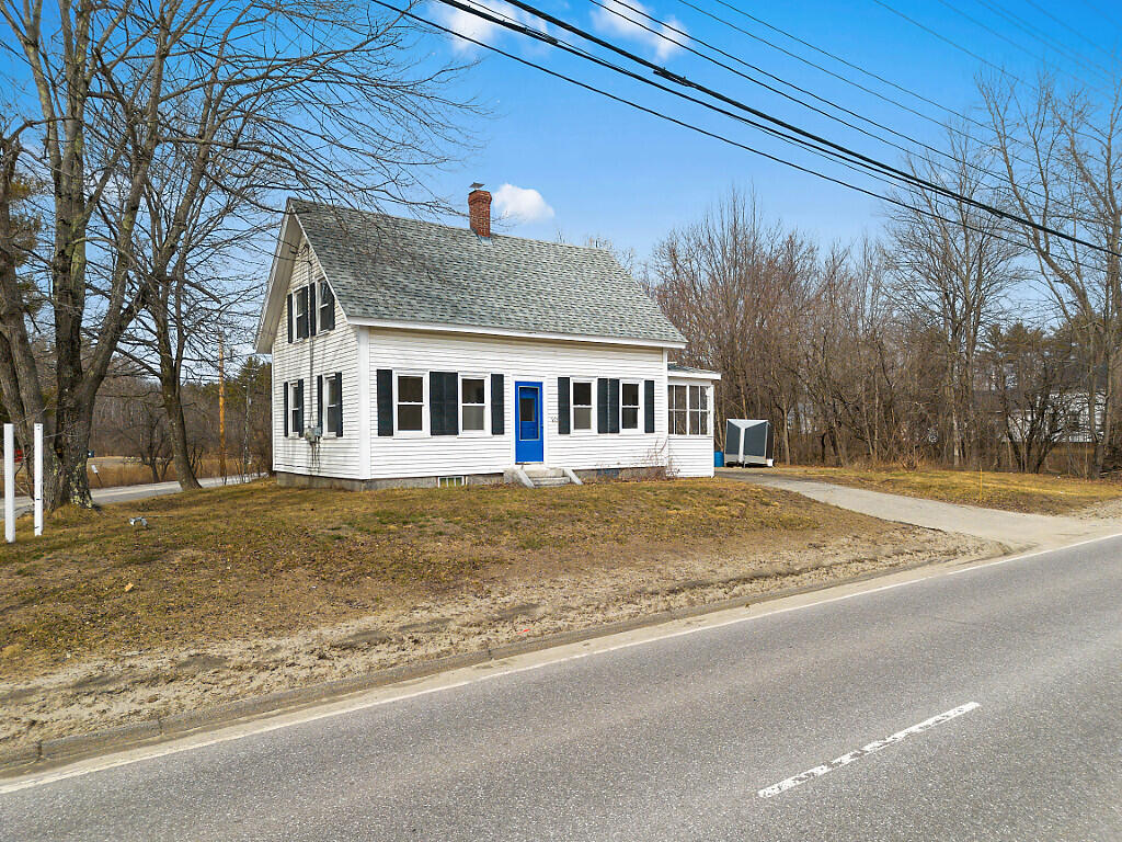 main property photo 36