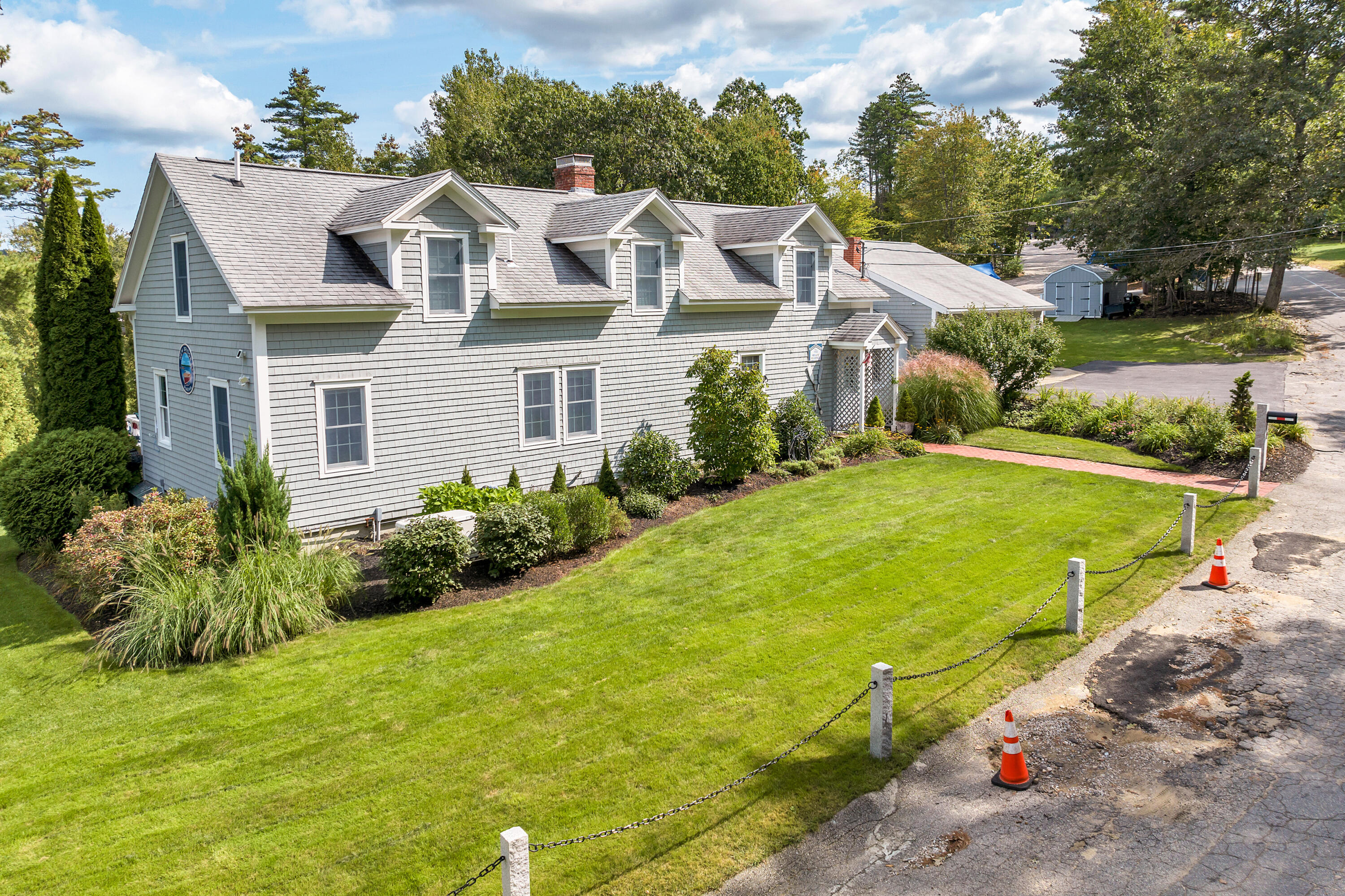 main property photo 17