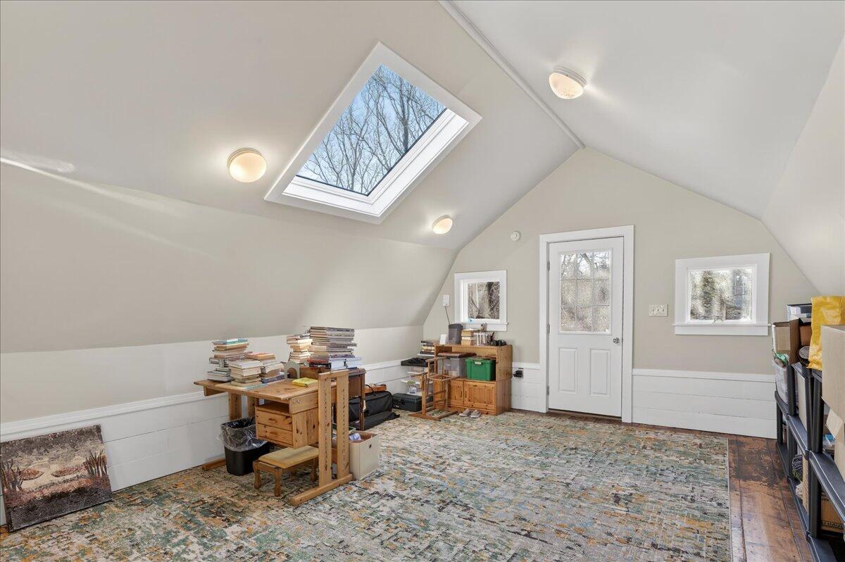 main property photo 110