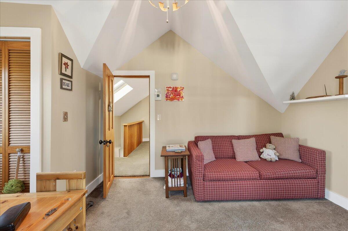 main property photo 73