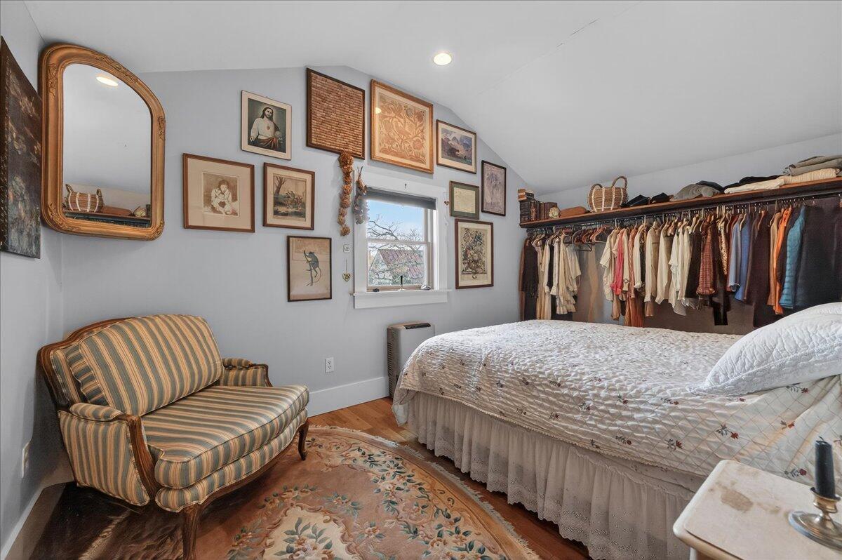 main property photo 93