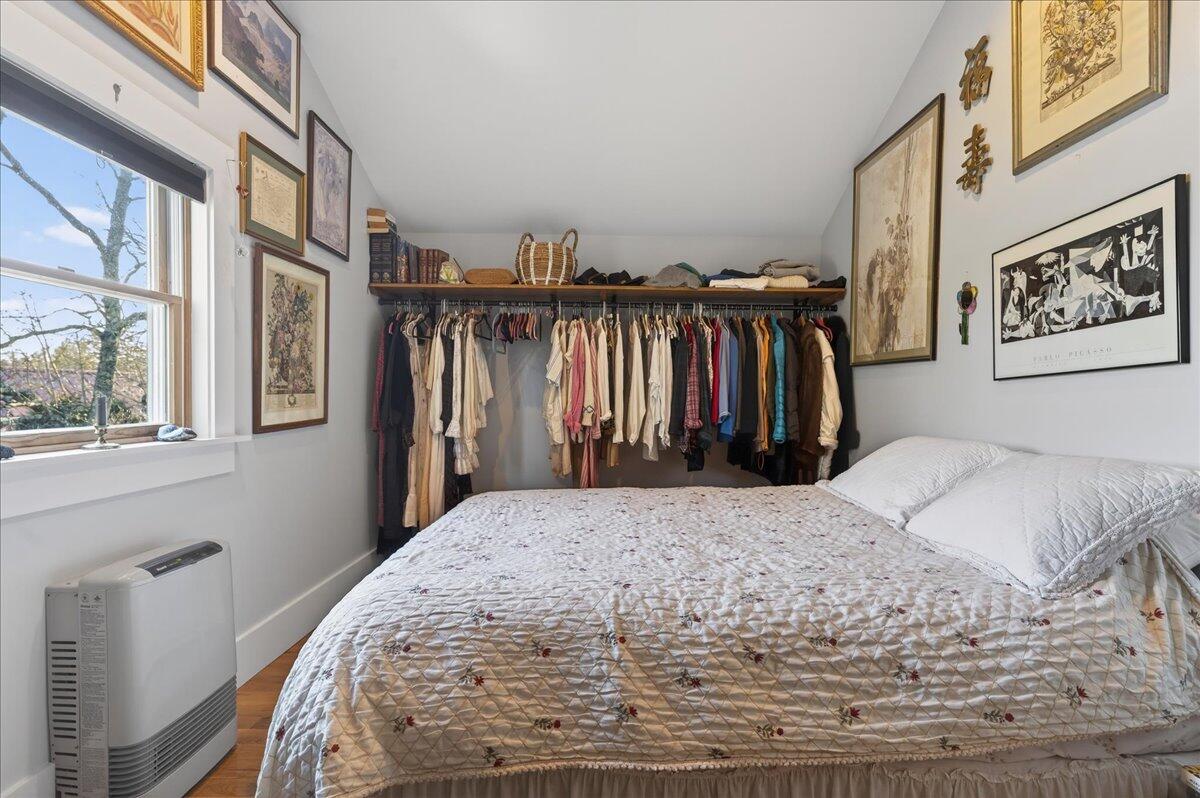 main property photo 94
