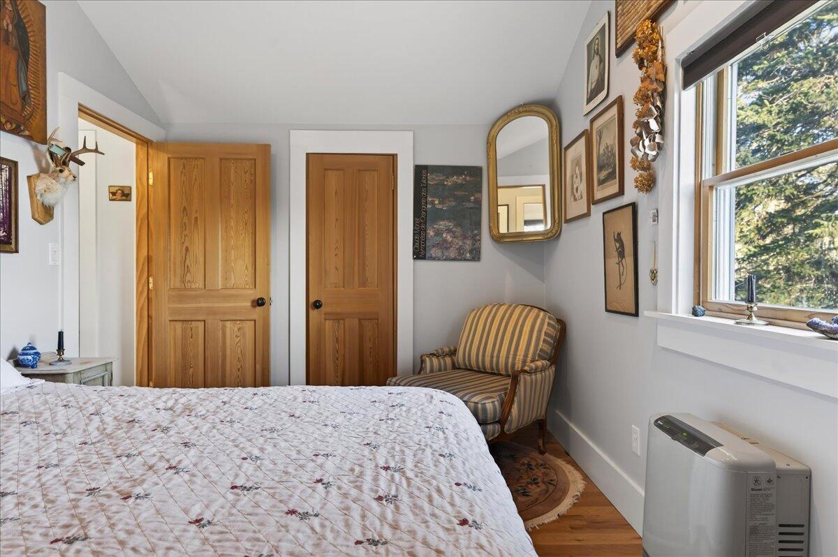 main property photo 95