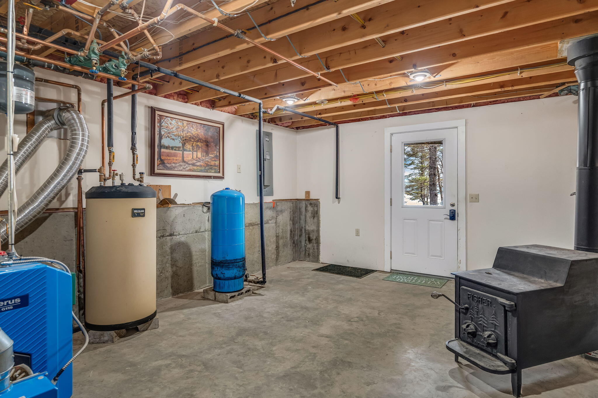 main property photo 44