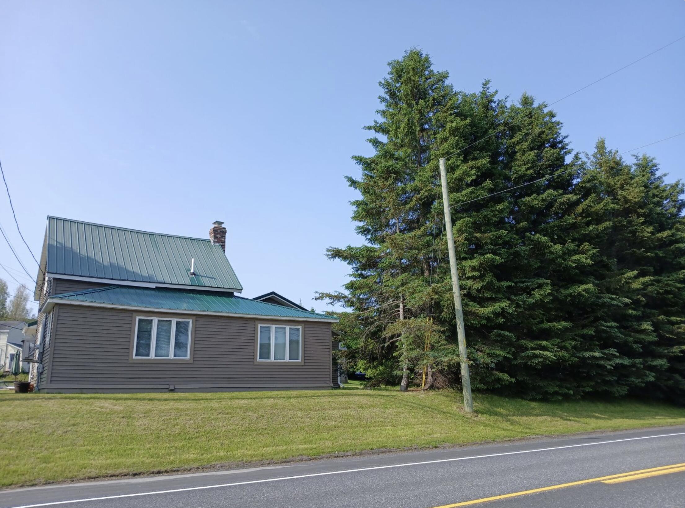 main property photo 3