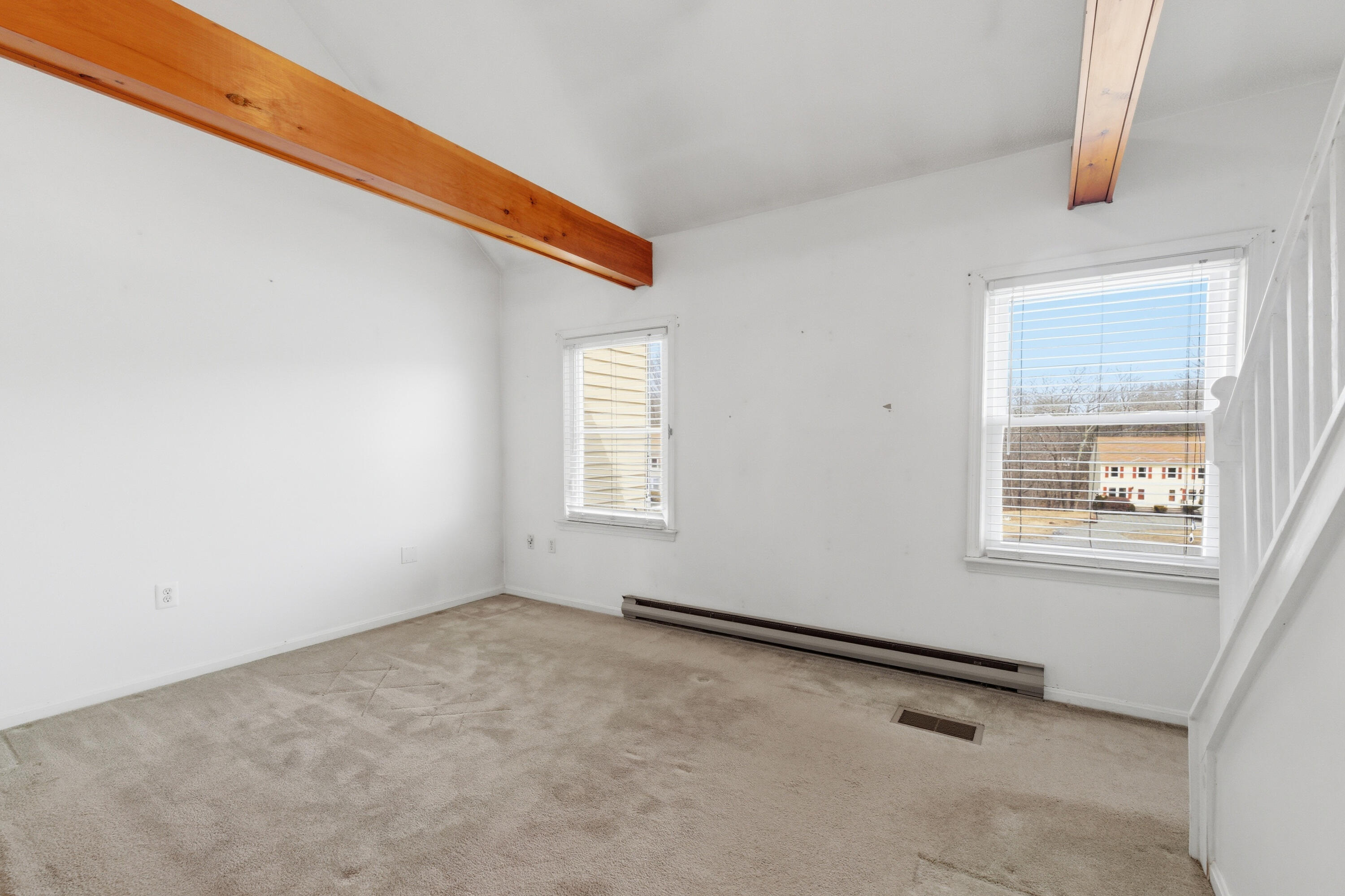 property viewer photo 17