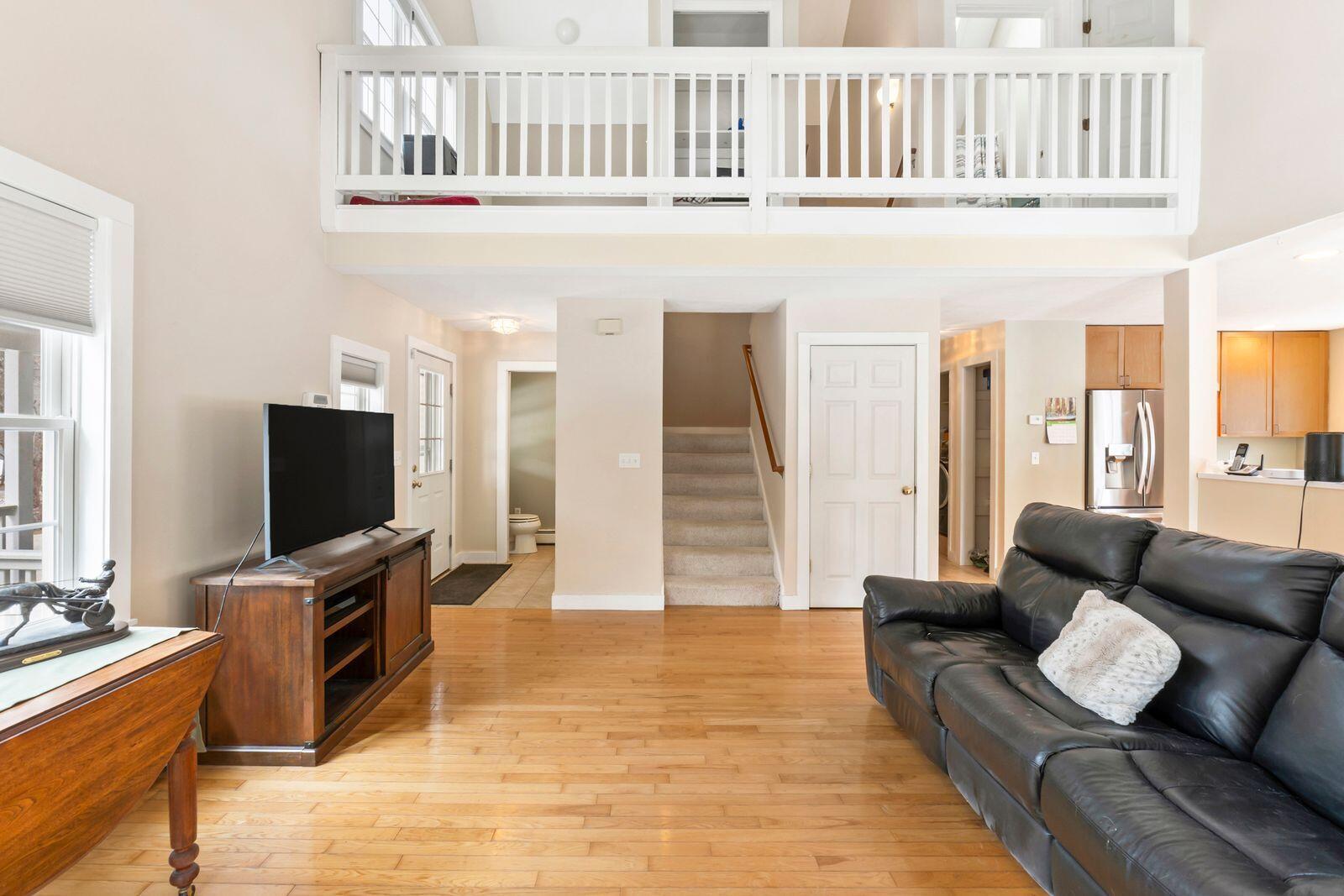 property viewer photo 18