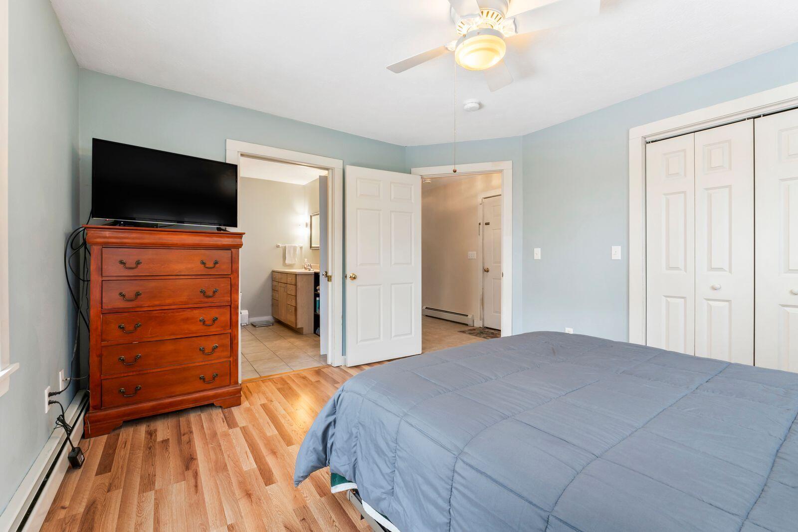 property viewer photo 25